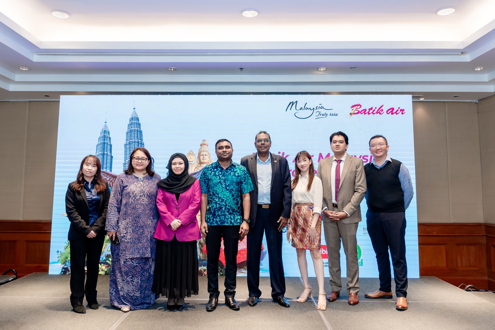 Tourism Malaysia tại Việt Nam tham gia sự kiện Batik Air Roadshow 