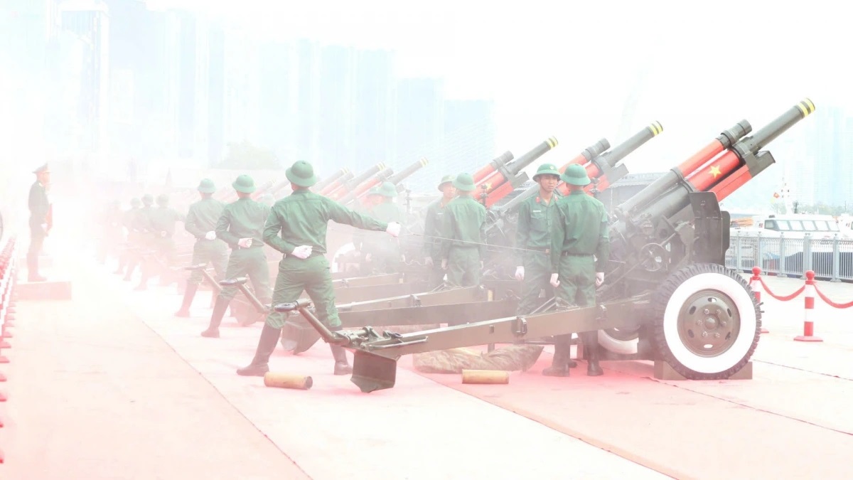 48 khối diễu binh, diễu hành trong Lễ kỷ niệm 50 năm giải phóng miền Nam