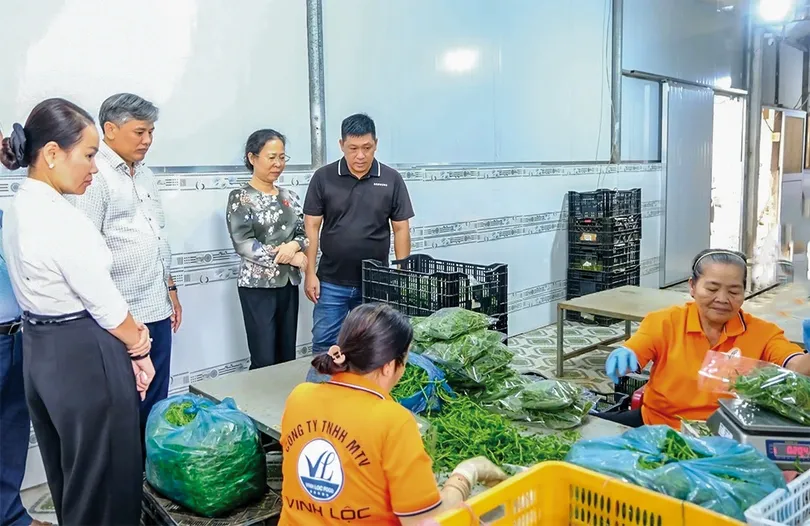 Đẩy mạnh cải cách hành chính, tạo môi trường kinh doanh thuận lợi