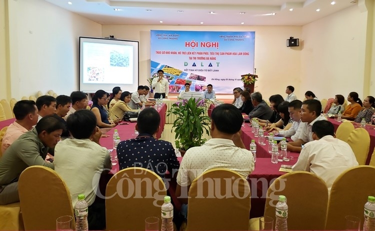 Tìm giải pháp đẩy mạnh tiêu thụ hoa Lâm Đồng tại thị trường Đà Nẵng