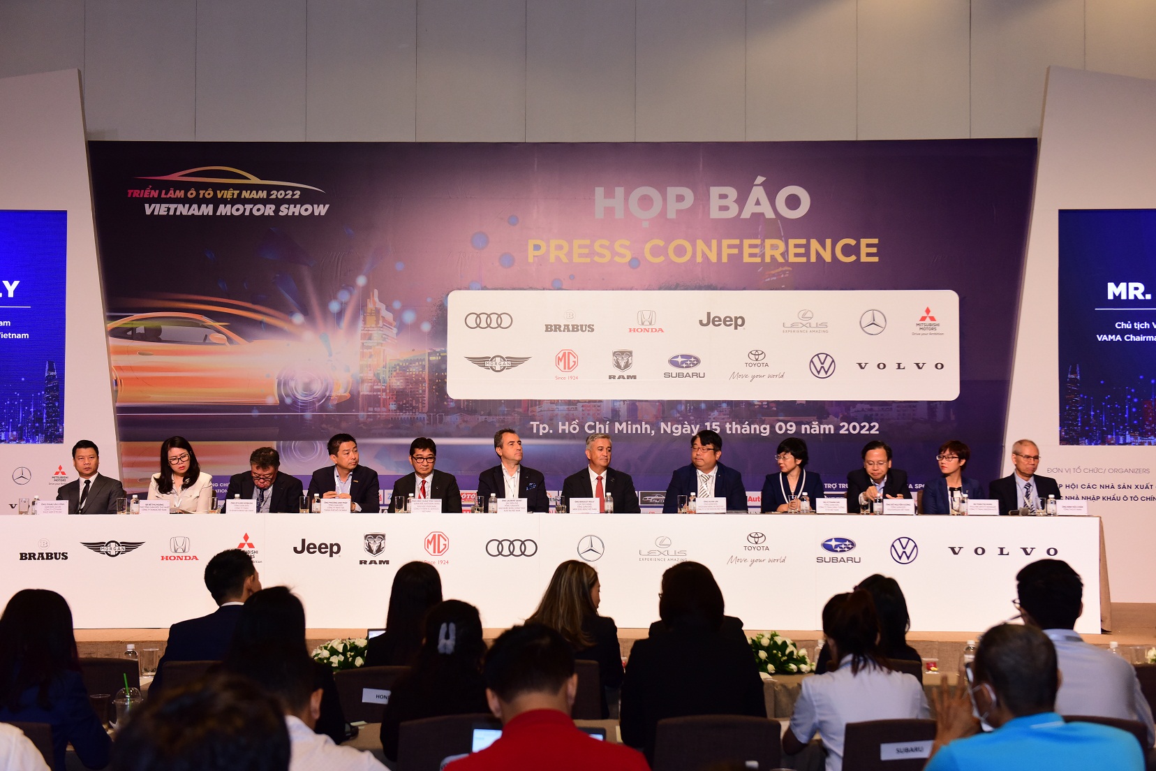 Giới thiệu Triển lãm Ô tô Việt Nam 2022