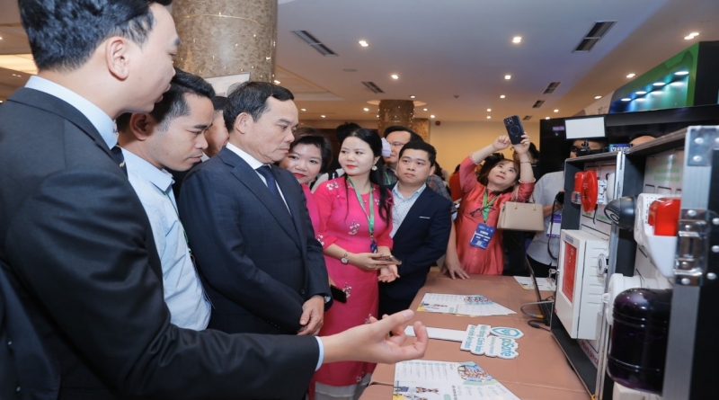 Việt Nam đang dần tạo được lợi thế về chuyển đổi số - chuyển đổi xanh