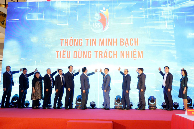 Người tiêu dùng cần làm gì để bảo vệ quyền lợi trong thương mại điện tử?