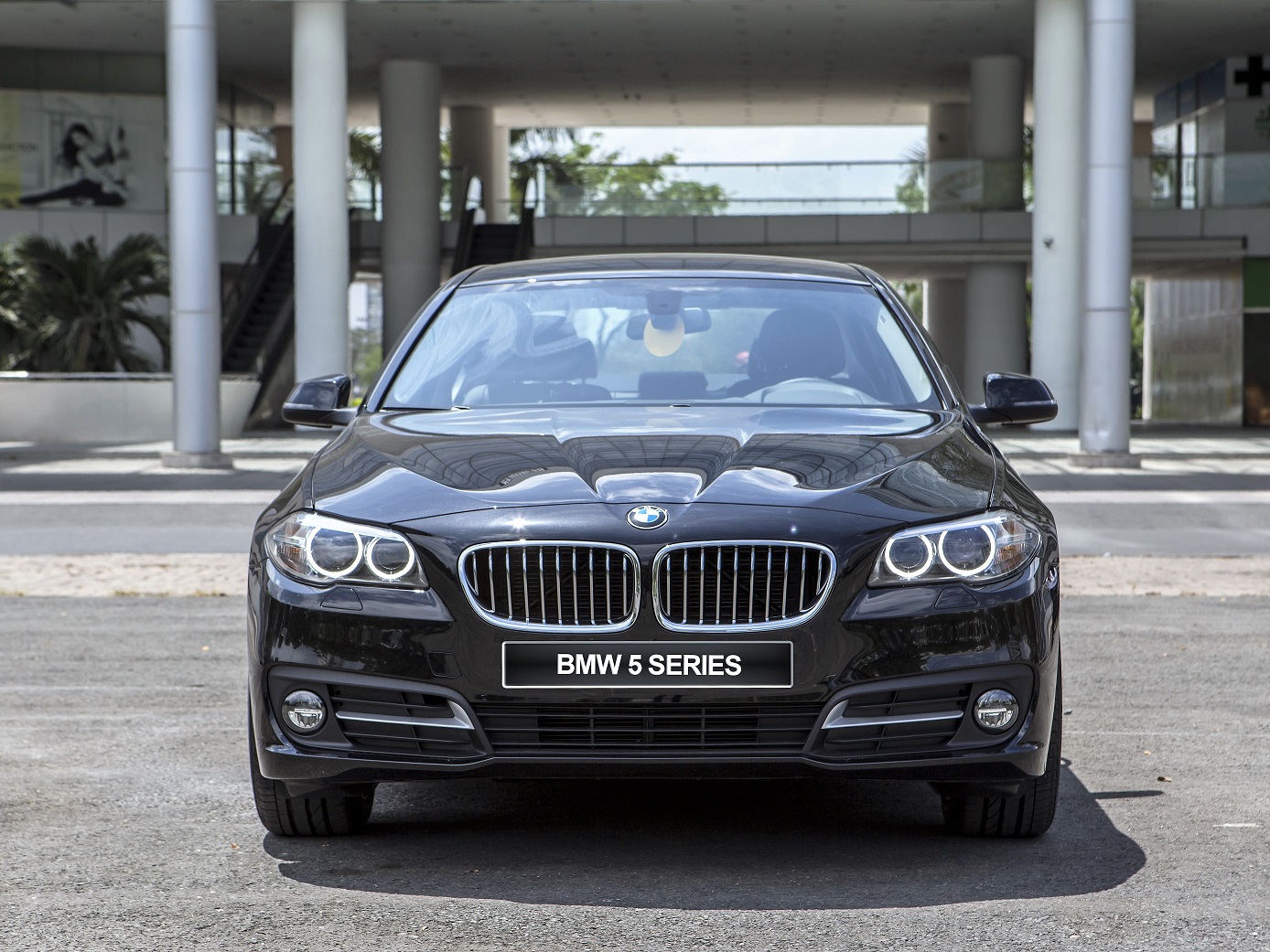 Gia Hạn 06 Năm Bảo Hành Cho Khách Hàng BMW Series 5