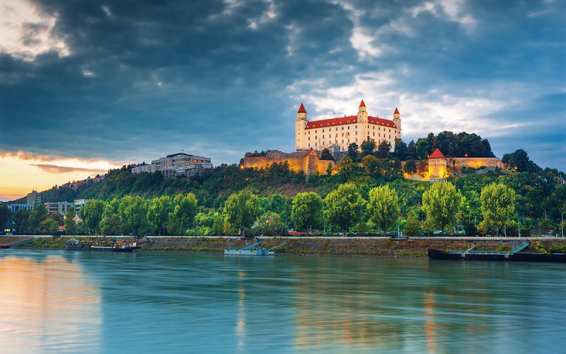 Khám phá Bratislava - thành phố cổ kính xinh đẹp bên dòng Danube
