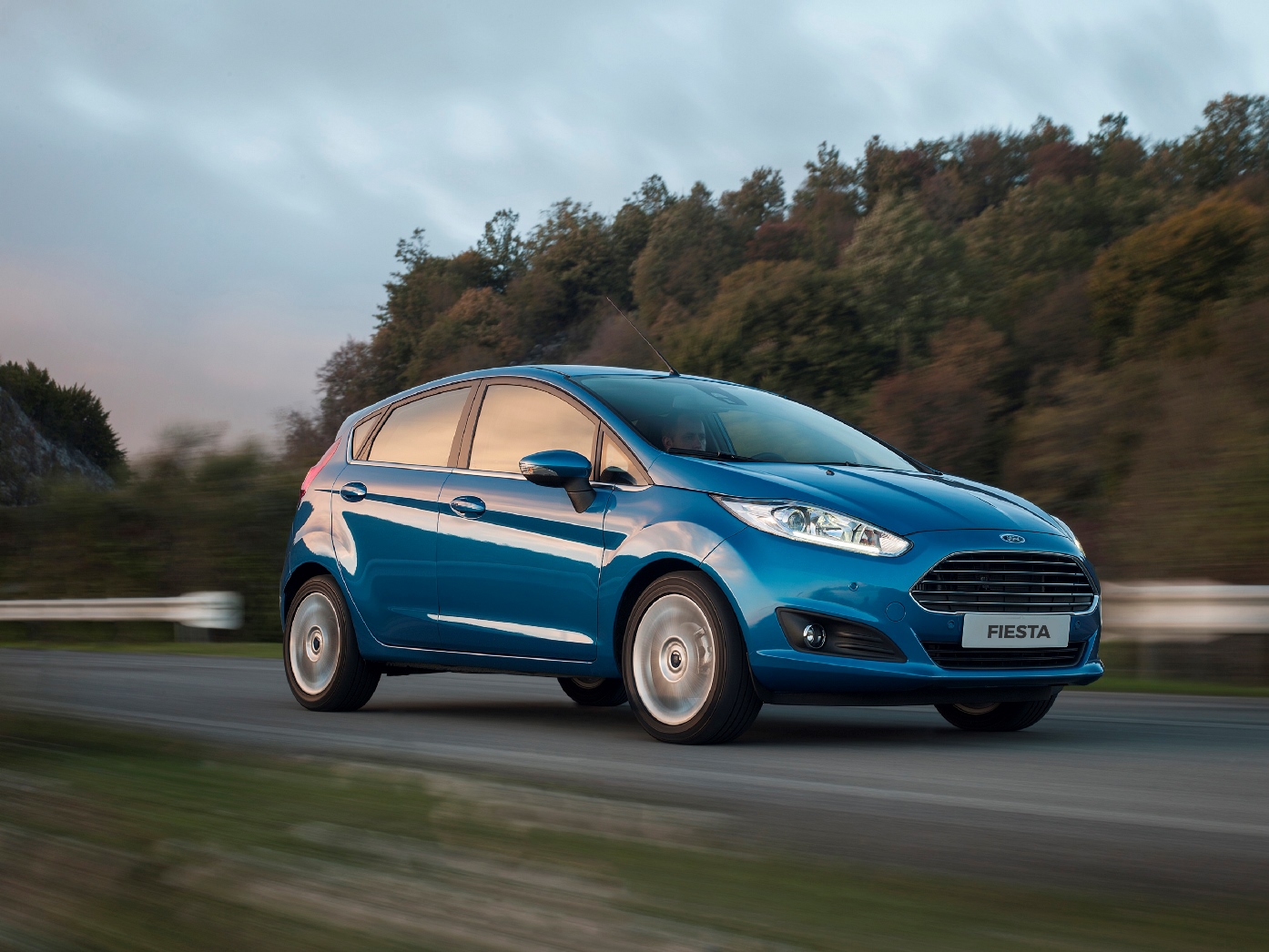 Ford Khuyến Mại Hấp Dẫn Cho 3 Dòng Sản Phẩm