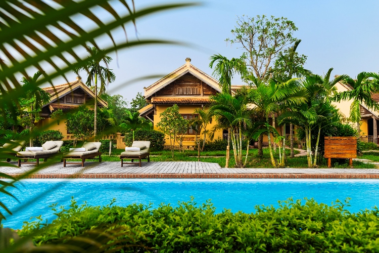 Du ngoạn mùa xuân tại Emeralda Resort Ninh Binh 