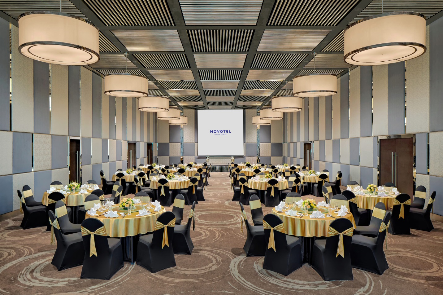 Nâng tầm sự kiện doanh nghiệp cùng Novotel Saigpn Centre