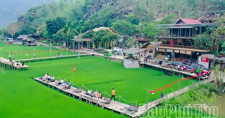 Quan tâm đầu tư hạ tầng du lịch