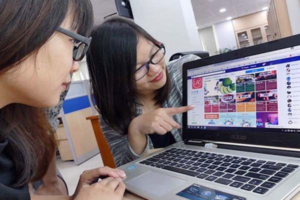 Bảo vệ người tiêu dùng trong thương mại điện tử