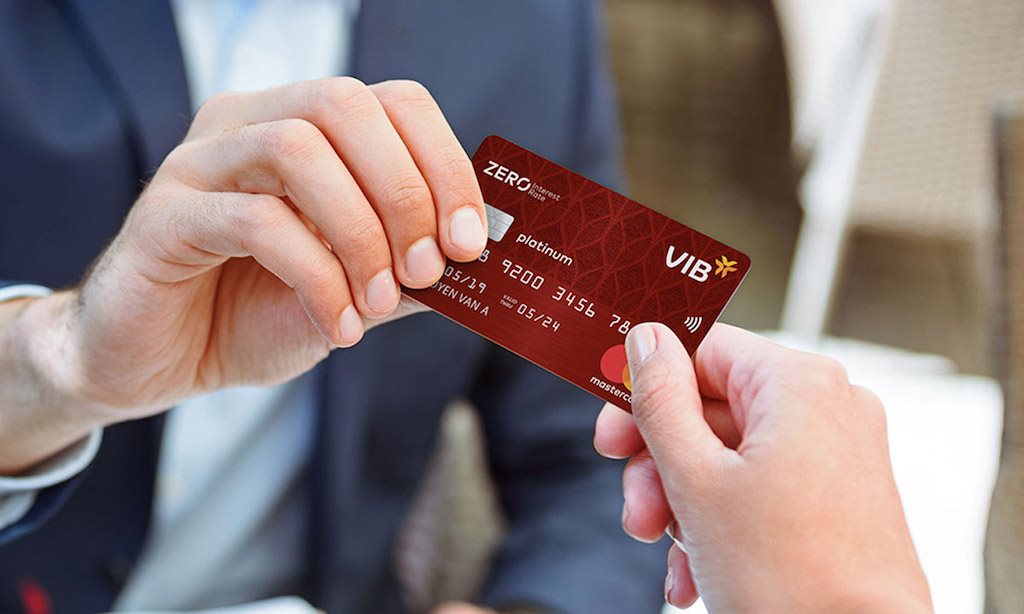 VIB đề xuất nhiều giải pháp thanh toán không tiền mặt