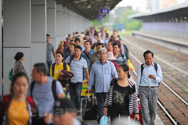 Ngành đường sắt nỗ lực thu hút ‘thượng đế' quay trở lại