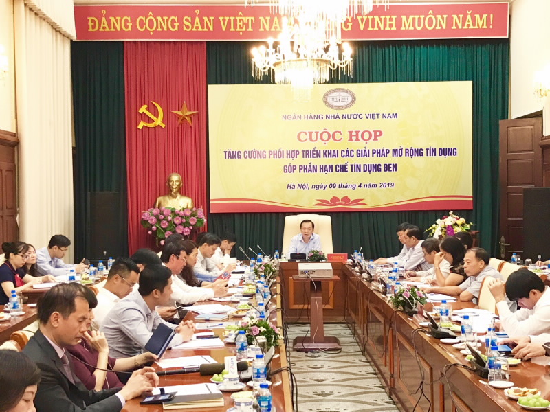 Hạn chế tín dụng đen: Giải bài toán thủ tục nhanh, an toàn vốn