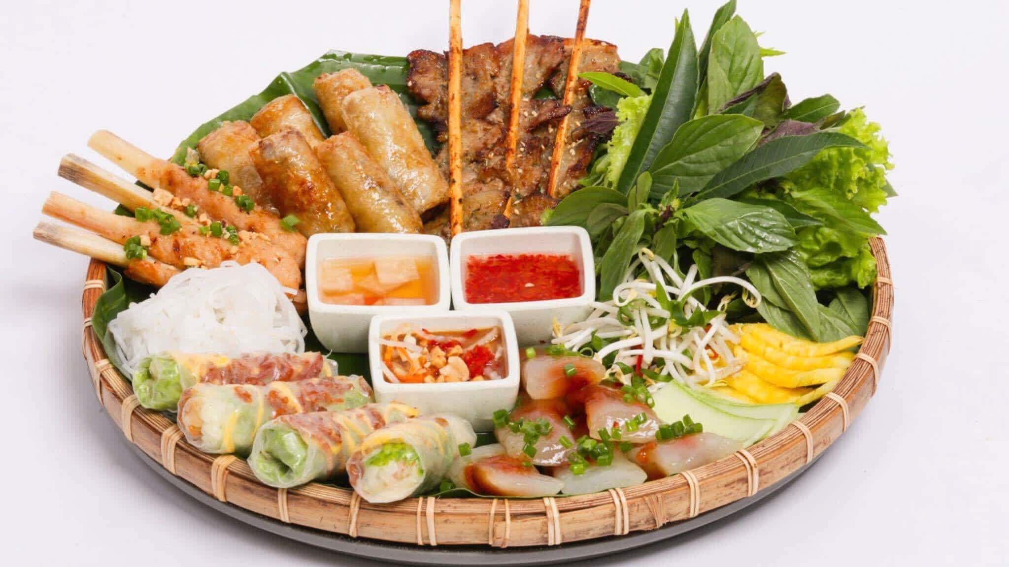 Wrap&Roll khai trương nhà hàng thứ 12 tại Vincom Thủ Đức