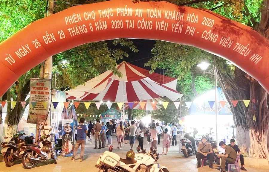 Phiên chợ thực phẩm an toàn Khánh Hòa 2020: Nhiều lựa chọn cho người tiêu dùng