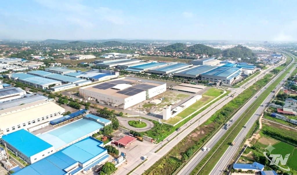 Hạ tầng khu công nghiệp được đầu tư đồng bộ, cùng các chương trình hợp tác đối ngoại và cơ chế thu hút đầu tư thông thoáng góp phần tạo sức hút đối với dòng vốn FDI vào Thái Nguyên. Ảnh: Lăng Khoa