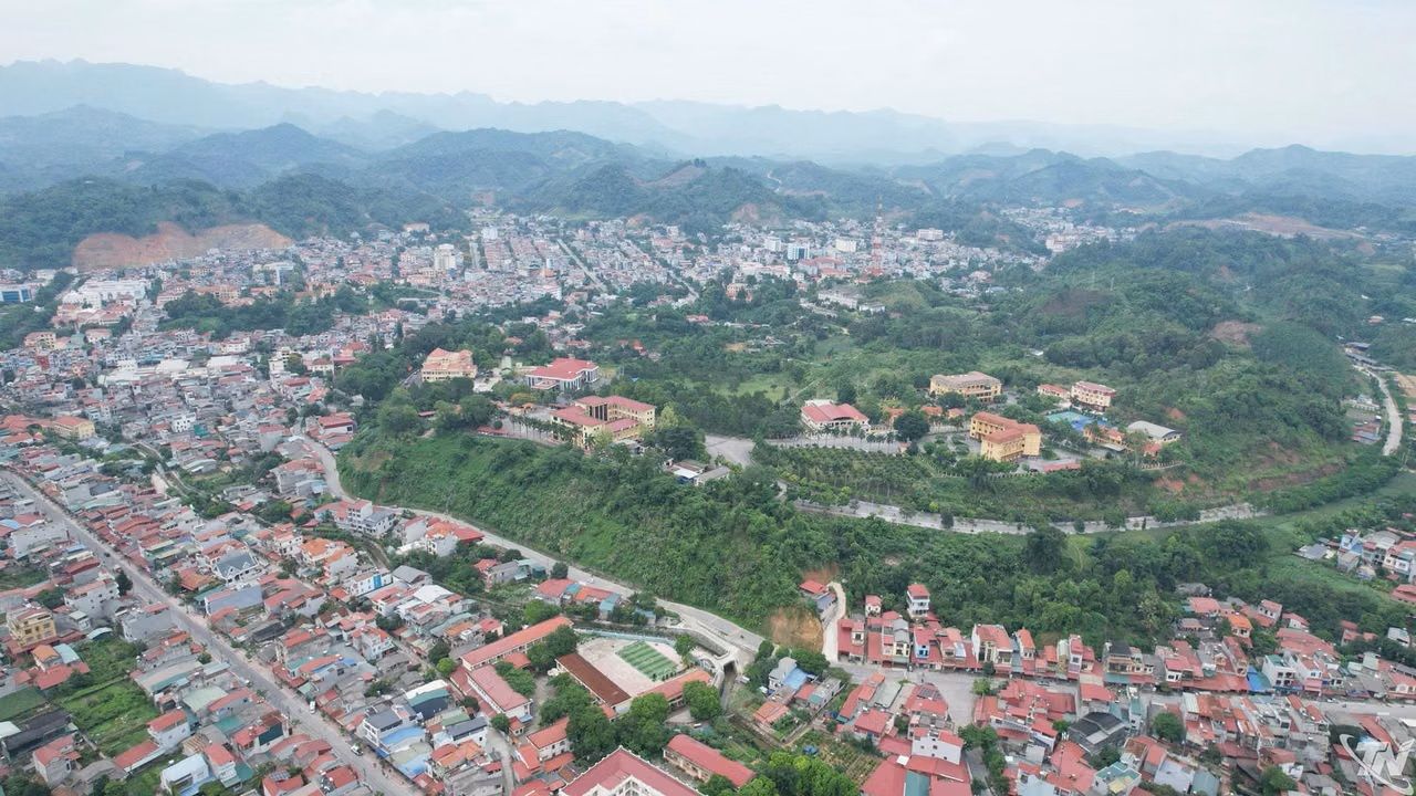 Trung tâm hành chính phường Bắc Kạn, vùng lõi khu vực phía Bắc của tỉnh vẫn còn nhiều dư địa phát triển không gian đô thị. Ảnh: T.L