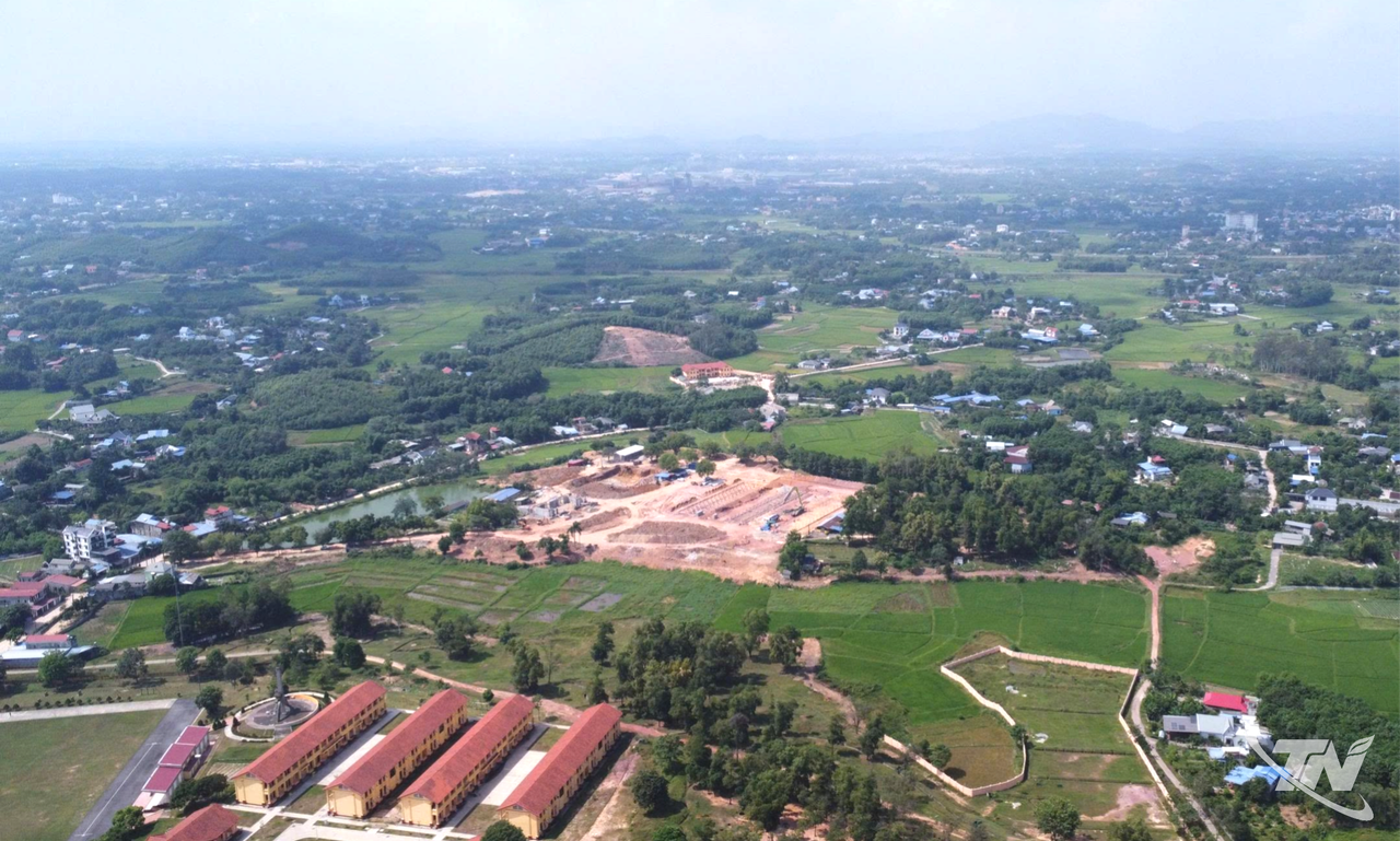 Khu tái định cư Thượng Đình có quy mô 7,34ha đang được triển khai song song. Mặt bằng hiện đã hoàn thành 88%.