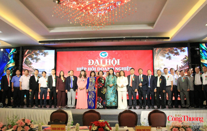 Đại hội đã bầu ra Ban Chấp hành Hiệp hội Doanh nghiệp tỉnh Gia Lai khóa IV, nhiệm kỳ 2026-2031 là những doanh nhân có tâm huyết, uy tín, năng lực và trách nhiệm với cộng đồng doanh nghiệp.